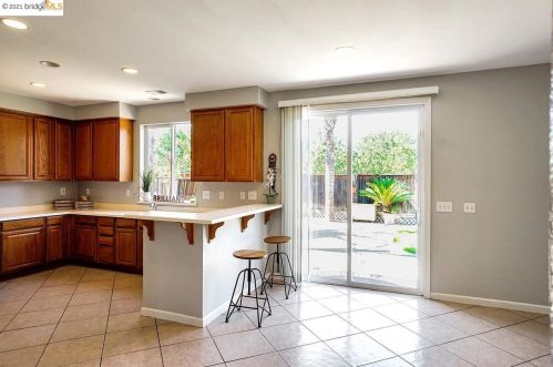 310 Malicoat Ave, Oakley CA  94561-2757 exterior