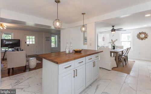 984 Lansdale Ave, Lansdale PA  19446-1620 exterior