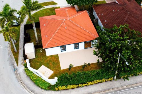 22565 102nd Ct, Miami, FL 33190-1754