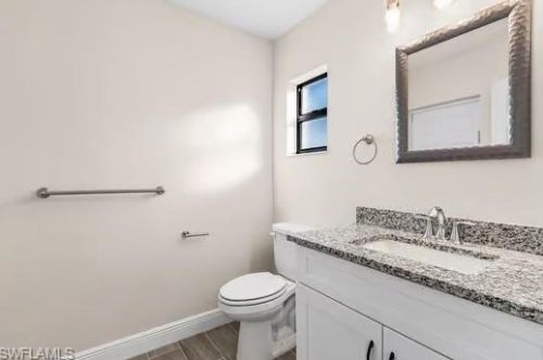 2227 2 Ter, Cape Coral FL  33990-1024 exterior