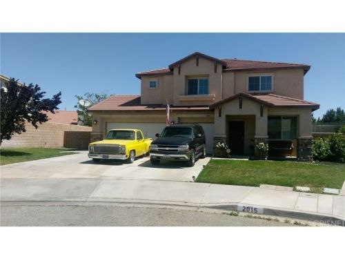 2015 Valiant St, Lancaster, CA 93536-8355