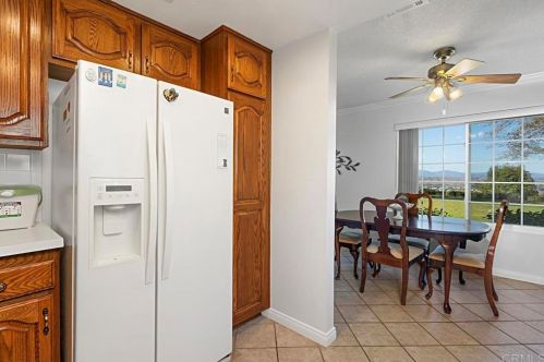 4320 Spoon Bill Way, Oceanside CA  92057-7508 exterior