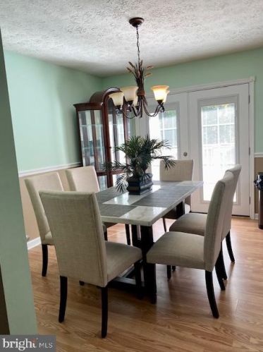 6310 Willow Pond Dr, Fredericksburg, VA 22407-8402