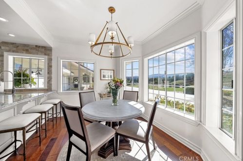 41664 Camino Del Vino, Temecula CA  92592-8439 exterior