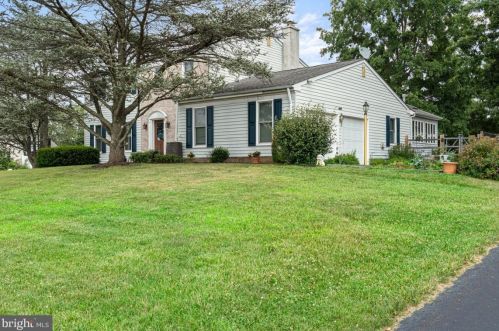 2057 Valley View Way, Lansdale, PA 19446-5119