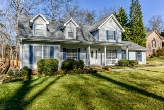 1525 Woodward Ct, Maryville, TN 37803-7708
