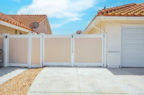 26207 Potomac Dr, Menifee CA  92586-2815 exterior