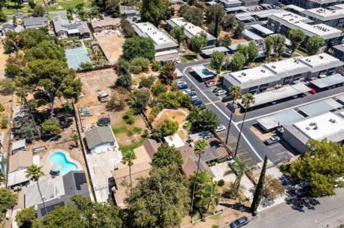 3095 Sepulveda Ave, San Bernardino CA  92404-2330 exterior