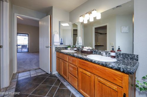 1480 Cyn Shadows Ln, Tucson AZ 85739-1096 exterior