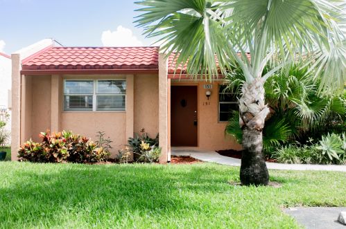 151 Lake Barbara Dr, West Palm Beach, FL 33411-2450