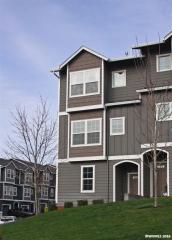 6072 Blue River Dr, Salem, OR 97306-3101