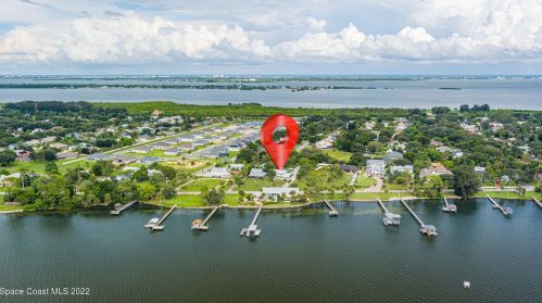 3340 Tropical Trl, Merritt Island, FL 32952-6011