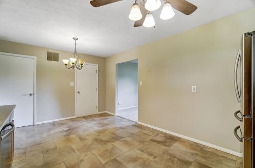 3143 Bechtel Dr, Franklin OH  45005-4803 exterior