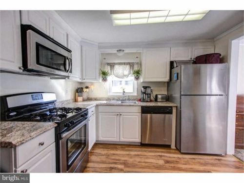 24 Oakplace Ct, Harleysville, PA 19438-2973