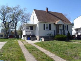209 4th St, Gloucester, NJ 08030-2630