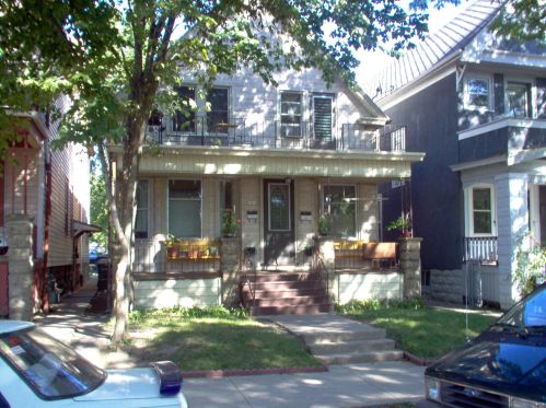 1914 26th St, Milwaukee, WI 53204-3643