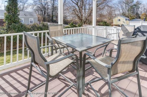 416 Carter Ave, Point Pleasant Beach NJ  08742-4105 exterior