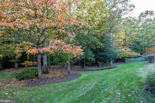 3211 Winter Sun Ter, Herndon VA  20171-1939 exterior