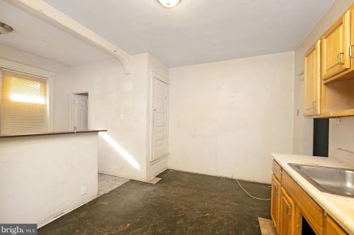 1443 Princess Ave, Camden NJ  08103-2910 exterior