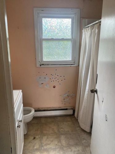28 Azalea Rd, South Kingstown RI  02882-2531 exterior