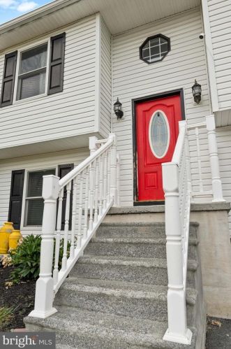 5402 Oak Ave, Harrisburg, PA 17112-3050