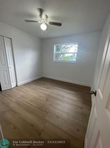 7181 11th St, Hollywood FL  33023-1652 exterior