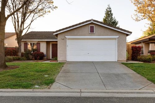 4358 Monhegan Way, Mather, CA 95655-3042