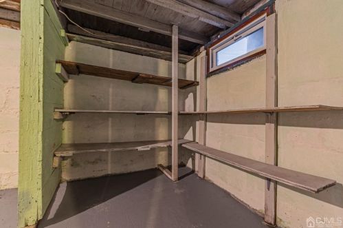 41 Ford Ave, Perth Amboy NJ  08863-1604 exterior