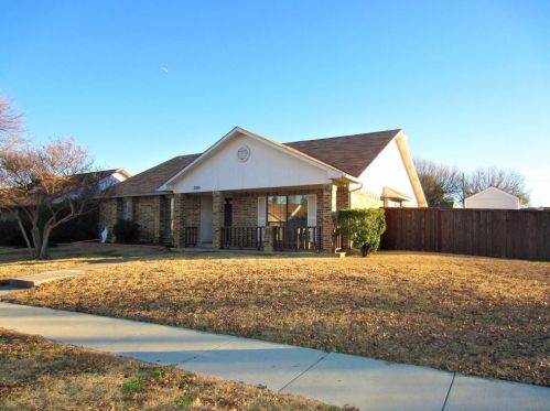 2929 Hamlett Ln, Lewisville, TX 75028-1547