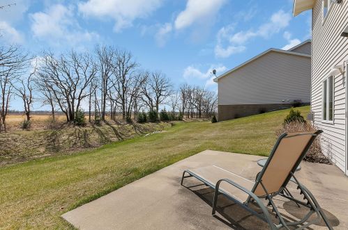 1944 27th St, Saint Cloud, MN 56304-8565
