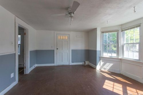 201 Town St, Norwich CT  06360-2106 exterior