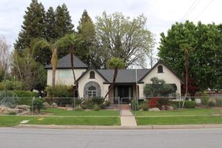 402 Ray St, Bakersfield, CA 93308-2448