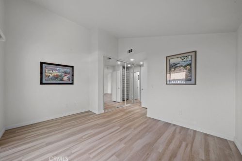 672 Parkview Dr, Lake Elsinore CA  92530-7071 exterior