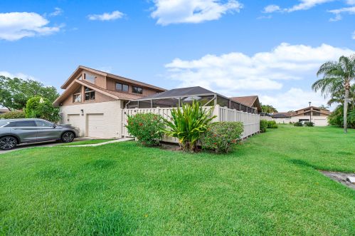 9676 Boca Gardens Pkwy, Boca Raton, FL 33496-3737