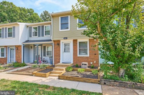8415 Lazy Creek Ct, Springfield, VA 22153-3840