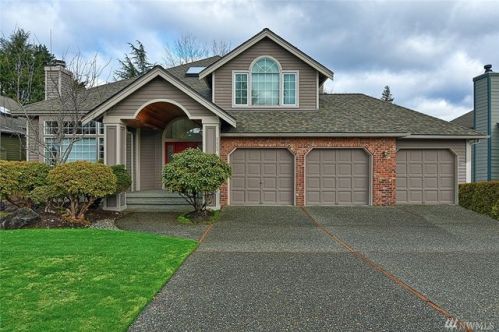 2423 240th St, Bothell WA  98021-8617 exterior