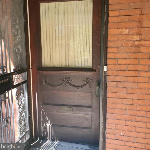 4929 Hazel Ave, Philadelphia PA 19143-2086 exterior