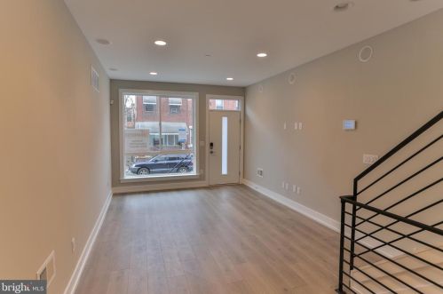 618 Mckean St, Philadelphia PA 19148-2208 exterior