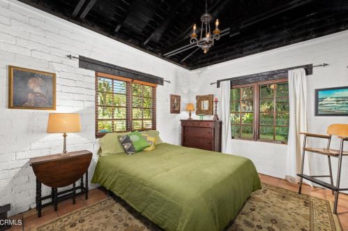 2919 Lake Ave, Altadena CA  91001-1621 exterior