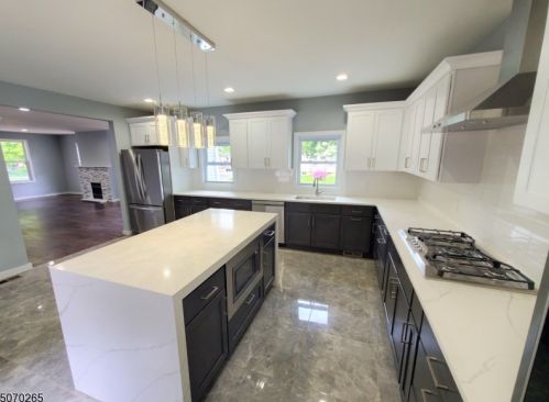 45 Emerson Ave, Rahway NJ  07065-3915 exterior