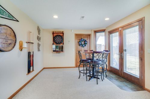 5230 Creekside Pl, La Crosse WI  54601-2296 exterior