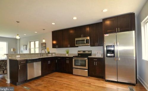 612 Brandywine St, Washington DC 20032-3658 exterior