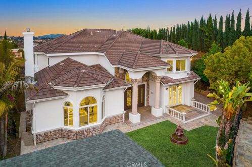 568 Avenida Esplendor, Walnut CA  91789-2684 exterior