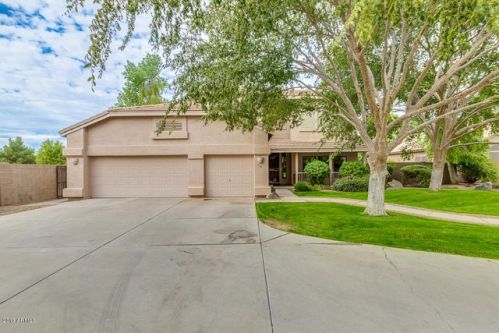 510 Betsy Ln, Gilbert, AZ 85296-4193