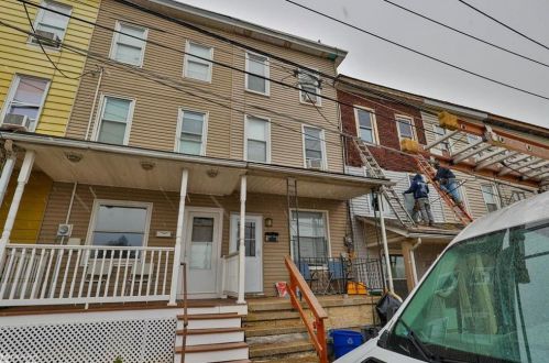 18 21st St, Easton, PA 18042-3117