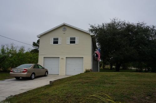 2600 4th St, Lehigh Acres, FL 33976-2518