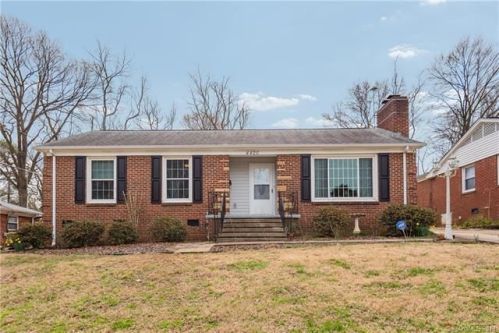 4420 Firwood Ln, Charlotte, NC 28209-2849