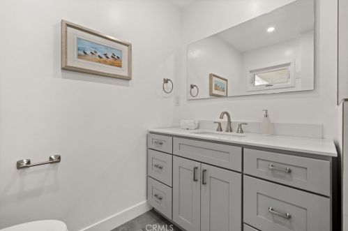 15424 Wilton Pl, Gardena CA  90249-4729 exterior