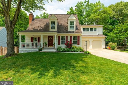 7756 Northedge Ct, Springfield, VA 22153-4107