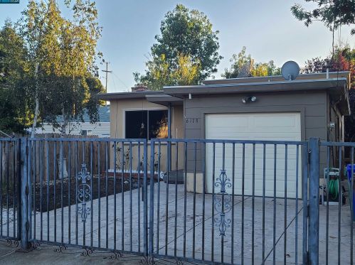 6178 Bernhard Ave, Richmond CA  94805-1236 exterior